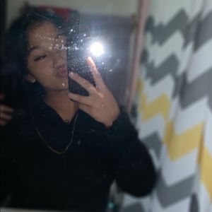 Meet your Posher, Asia